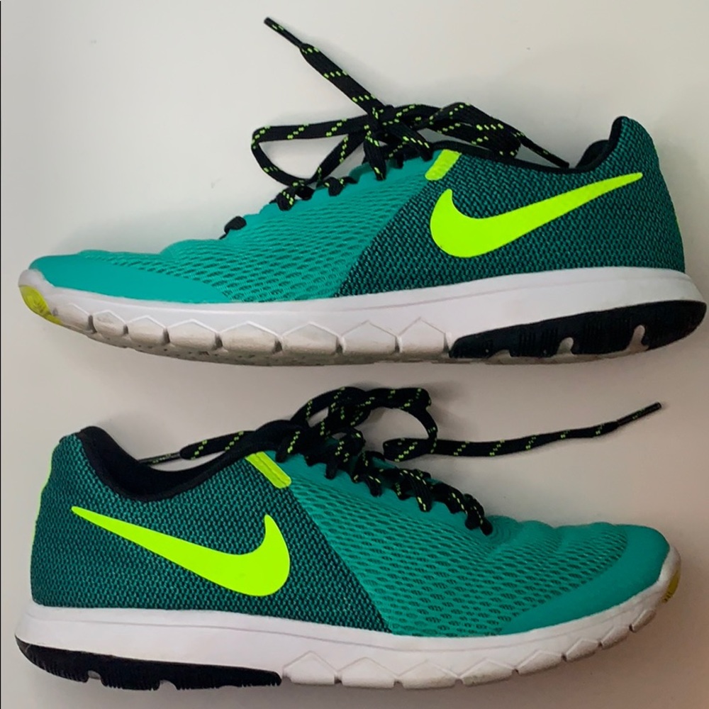 Nike Flex Experience RN 5